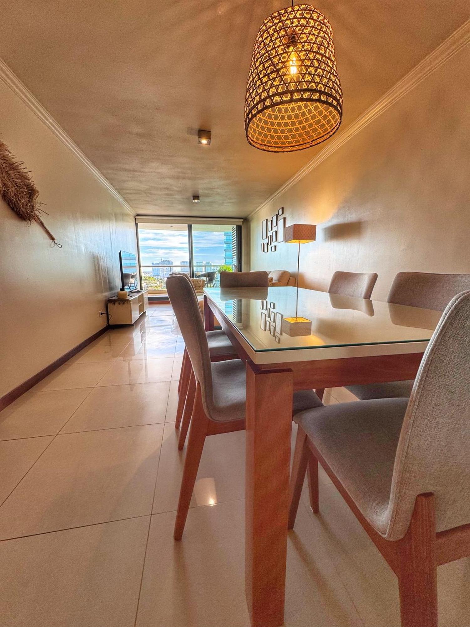 Apartamentos Torre Tressesenta Punta del Este Rum bild