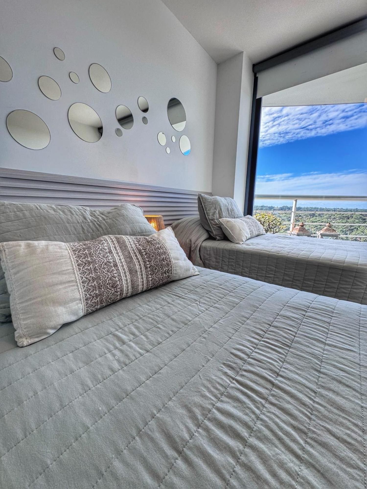 Apartamentos Torre Tressesenta Punta del Este Rum bild
