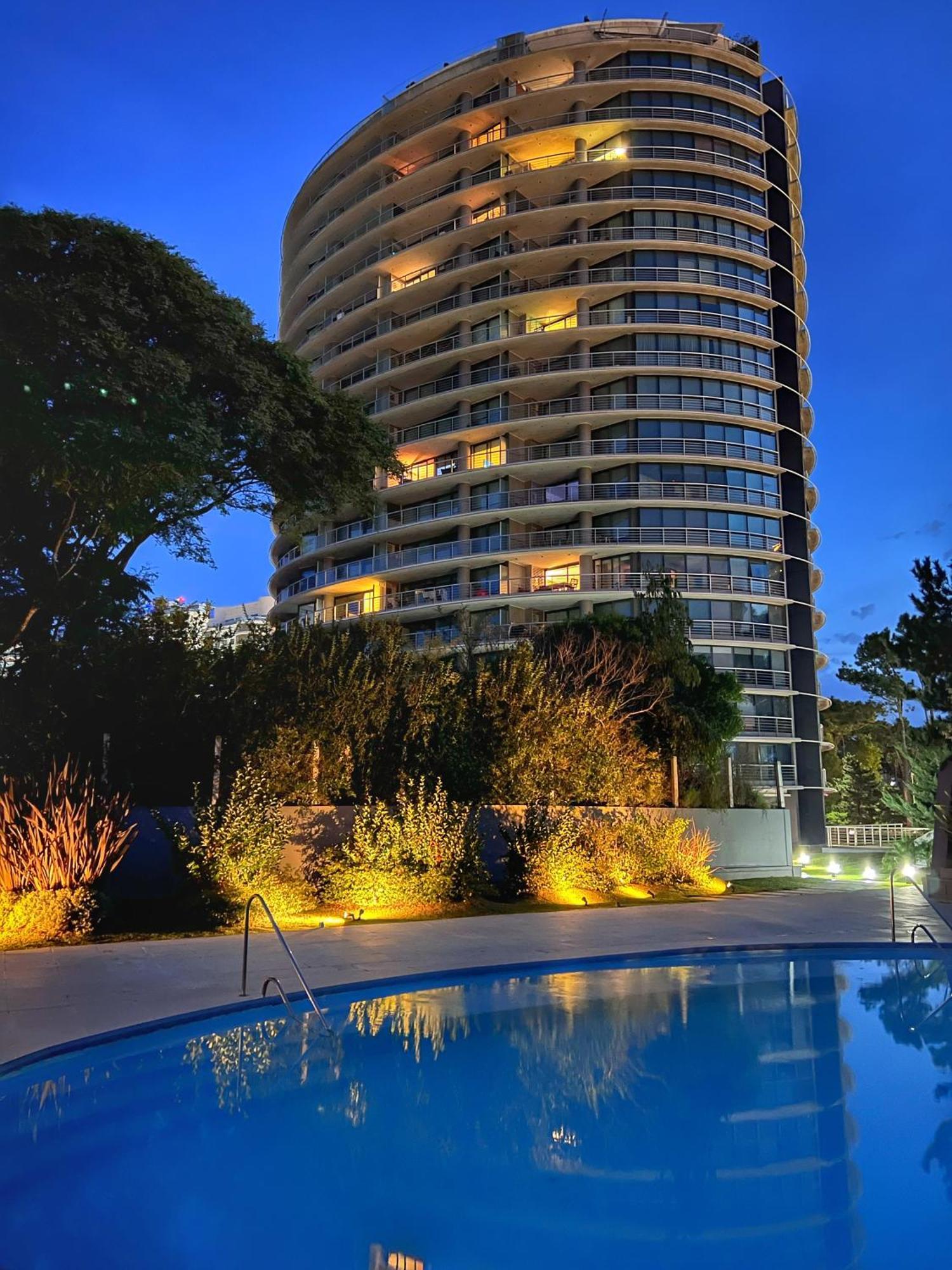 Apartamentos Torre Tressesenta Punta del Este Exteriör bild